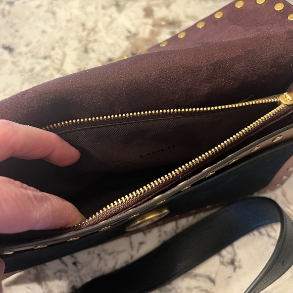 Coach Tabby Shoulder Bag with Rivets ⭐️ - Picture 7 of 8